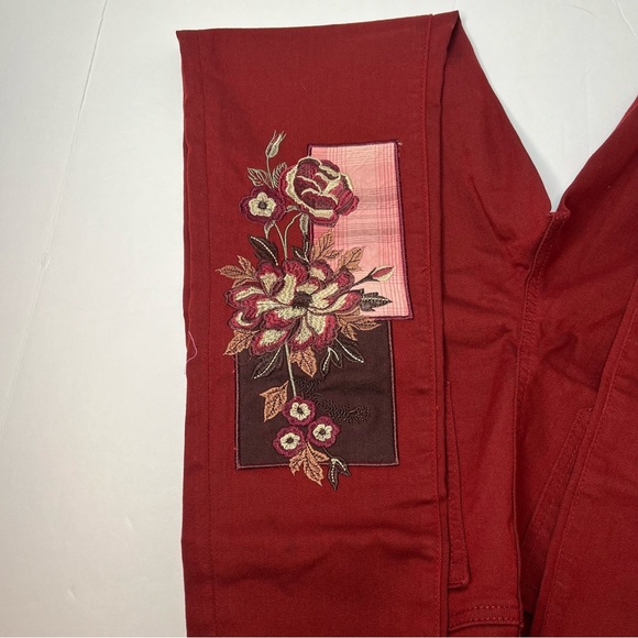 DG2 Diane Gilman Stretch Embroidered Patched Skinny Jeans, Wine Size 6 TALL New! - Picture 5 of 12